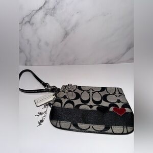 Coach Signature Monogram Wristlet – Customized Rose & Heart 🌹